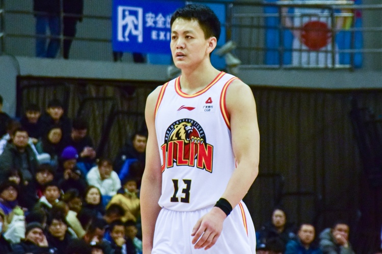 吉林有姜宇星顶薪独家签约权 执意留人的话后者几乎无法拒绝