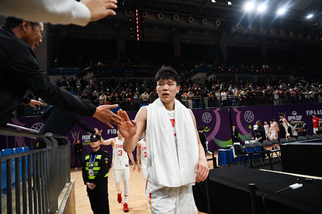 中国篮协：同意杨瀚森不参加2025年男篮亚洲杯的国家队集训与比赛